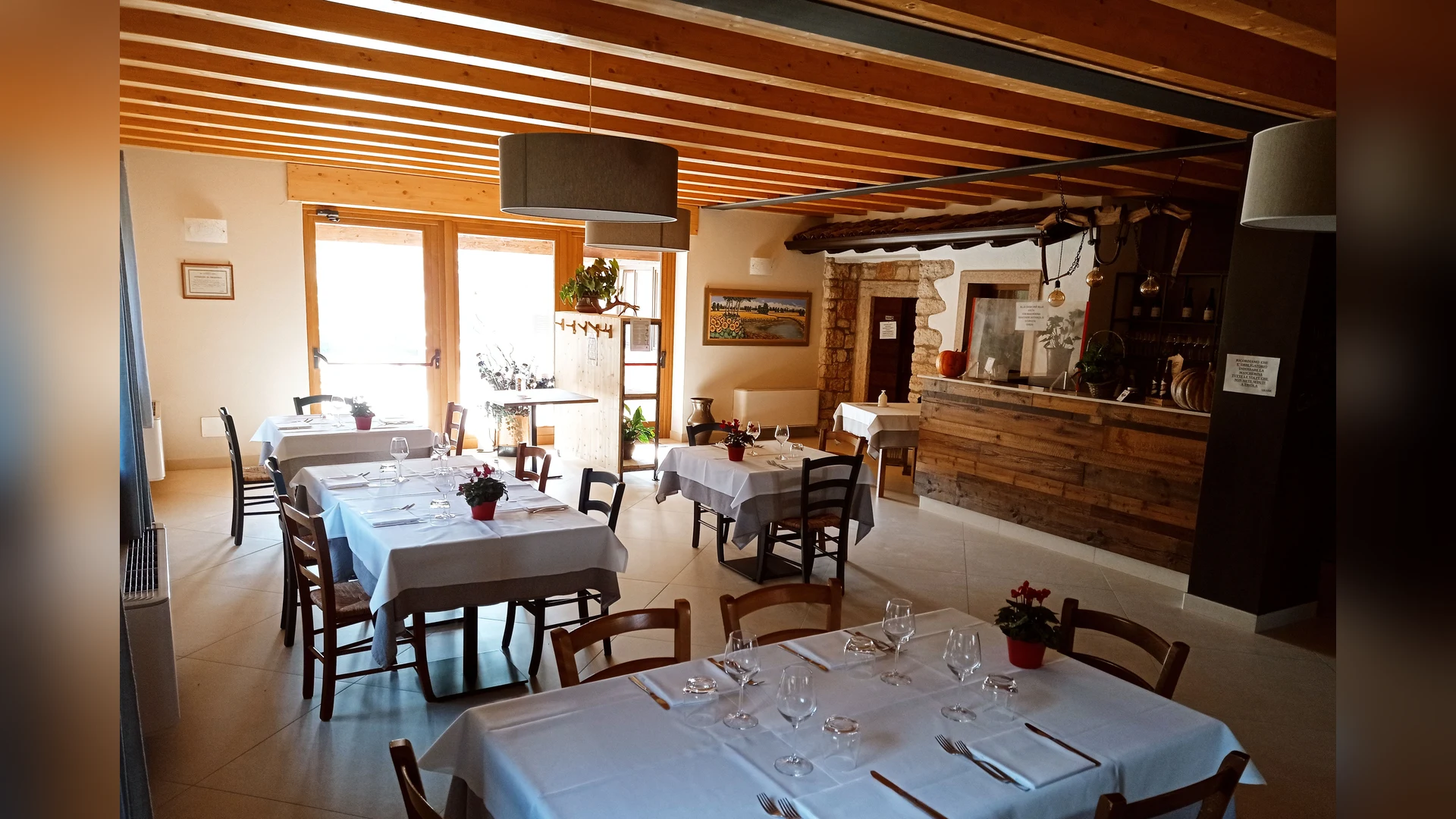 Sala del ristorante dell'Agriturismo Corte Maccini, Verona